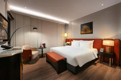 Deluxe Double or Twin Room with Internal Window — Le Premier Hotel & Rooftop Bar