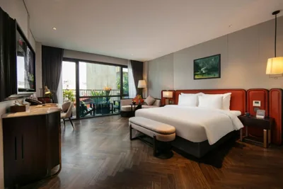 Le Premier Hotel & Rooftop Bar – Photos 4