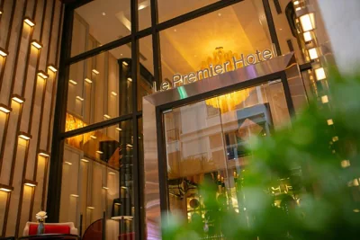 Le Premier Hotel & Rooftop Bar – Photos 13